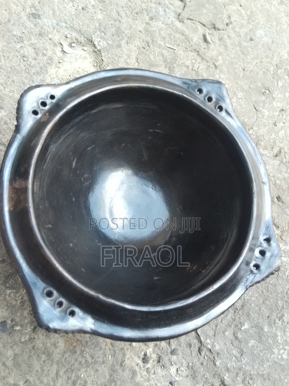 ፅድት ያለ የሸክላ ጣባ