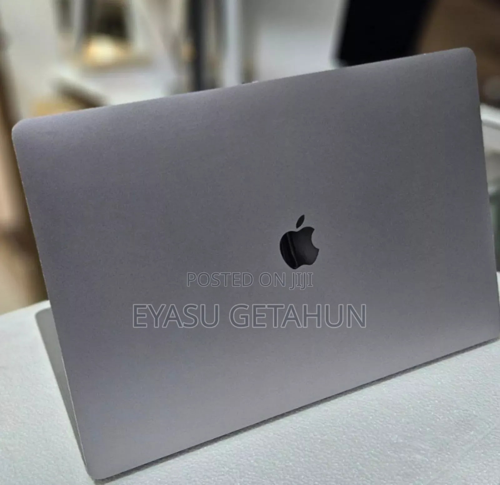 New Laptop Apple MacBook Pro 2019 16GB Intel Core I9 SSD 1T