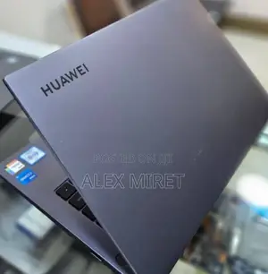 New Laptop Huawei Matebook D 15 8GB Intel Core I5 SSD 512GB