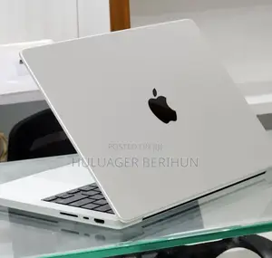 New Laptop Apple MacBook Pro M1 16GB Intel Core I9 SSD 512GB