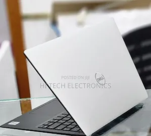 New Laptop Dell XPS 13 7390 8GB Intel Core i7 SSD 512GB