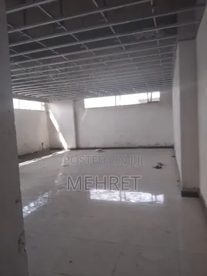 3bdrm Apartment in ቴምር, Nifas Silk-Lafto for sale