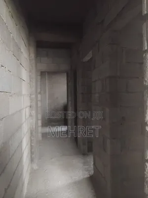 3bdrm Apartment in ቴምር, Nifas Silk-Lafto for sale