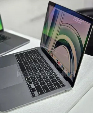 New Laptop Apple MacBook Air 2020 M1 8GB Apple M1 SSD 256GB