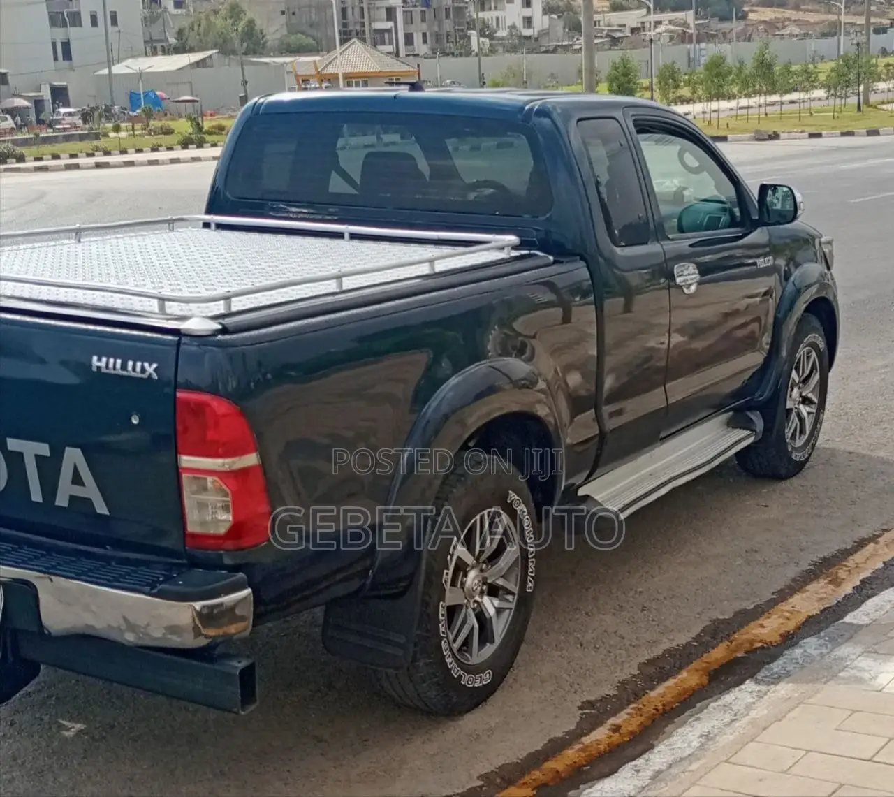 Toyota Hilux 2014 Gray