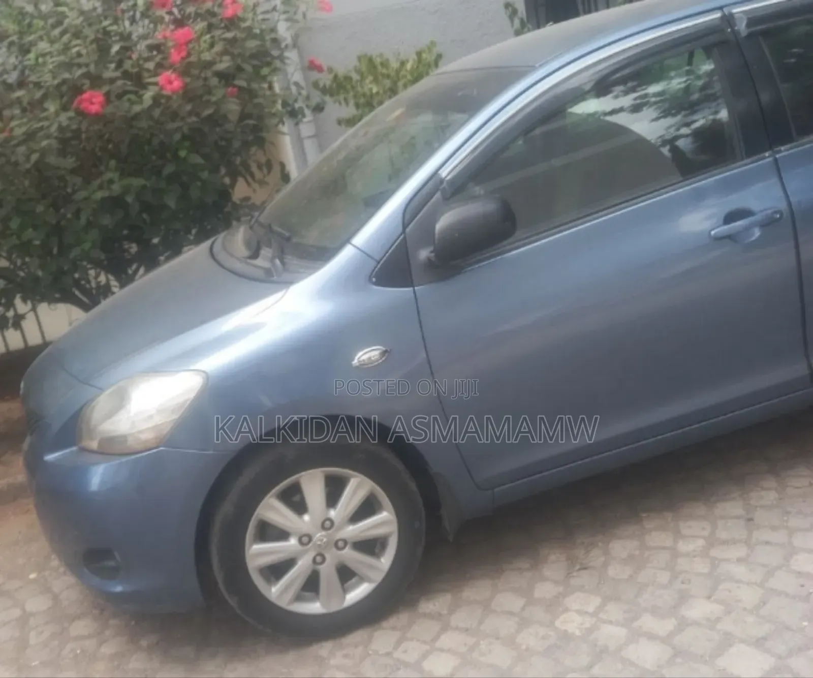 Toyota Yaris 2009 Silver