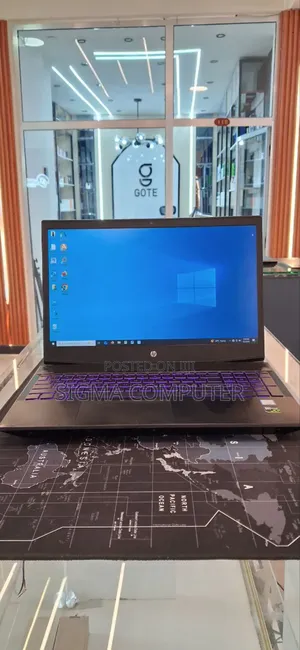 New Laptop HP Pavilion 15 8GB Intel Core I5 SSD 256GB