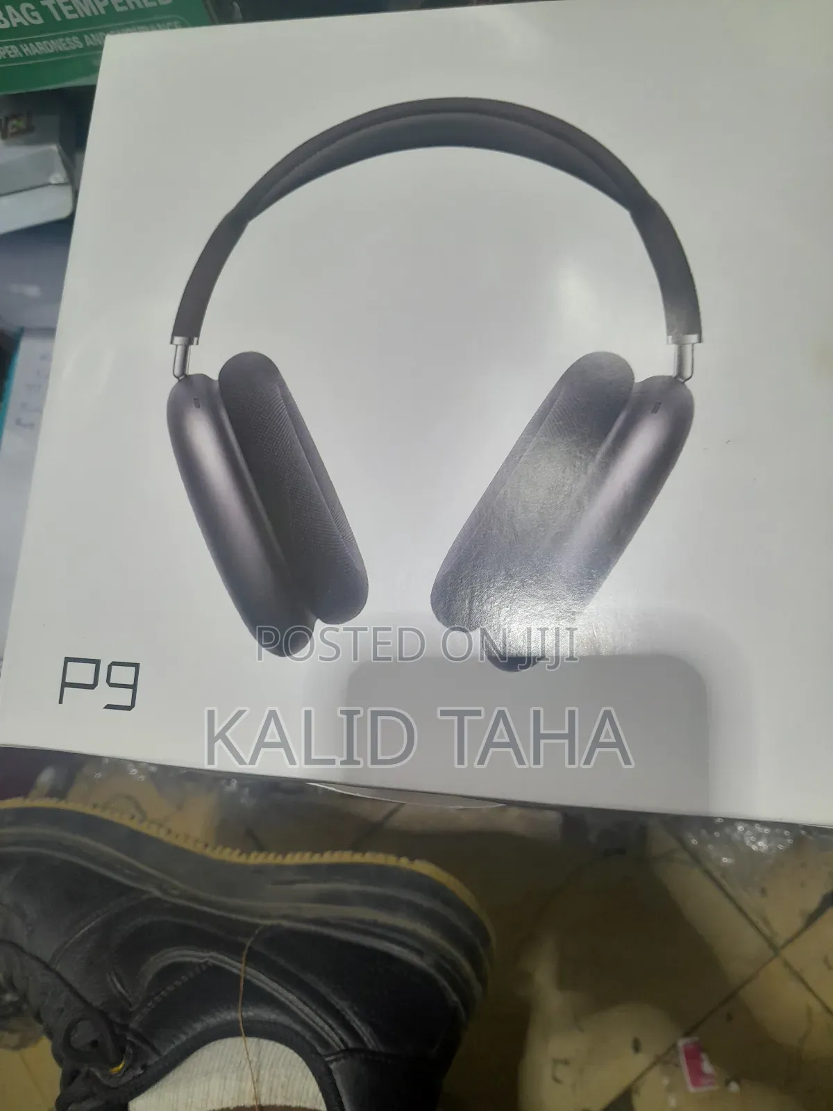 P9 Headset