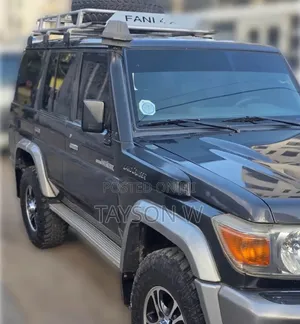 Toyota Land Cruiser 2014 Black