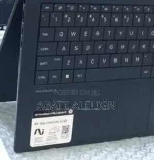 New Laptop HP OmniBook 5 Flip 16GB Intel Core Ultra 7 SSD 1T