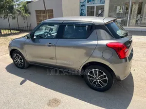 Suzuki Swift 2021 Gray