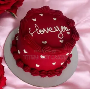 Sweet Valentine Day Cake