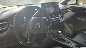Toyota C-HR 2019 White