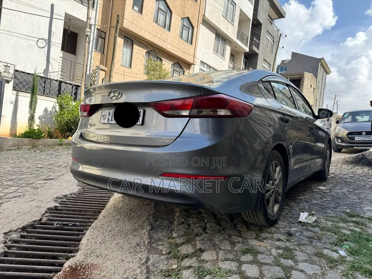 Hyundai Elantra SE Sedan FWD (1.8L 4cyl 6M) 2016 Gray