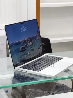 New Laptop Apple MacBook Pro M1 16GB Apple M1 Pro SSD 512GB