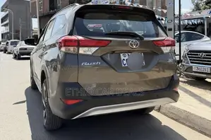 Toyota Rush 2022 Brown