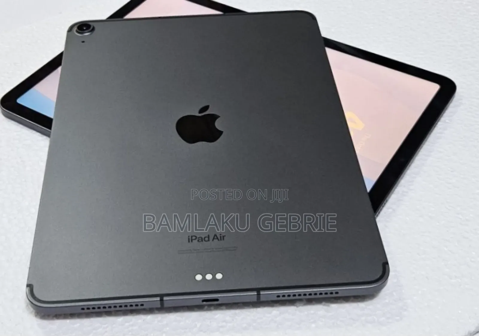 New Apple iPad Air (2022) 64 GB Silver