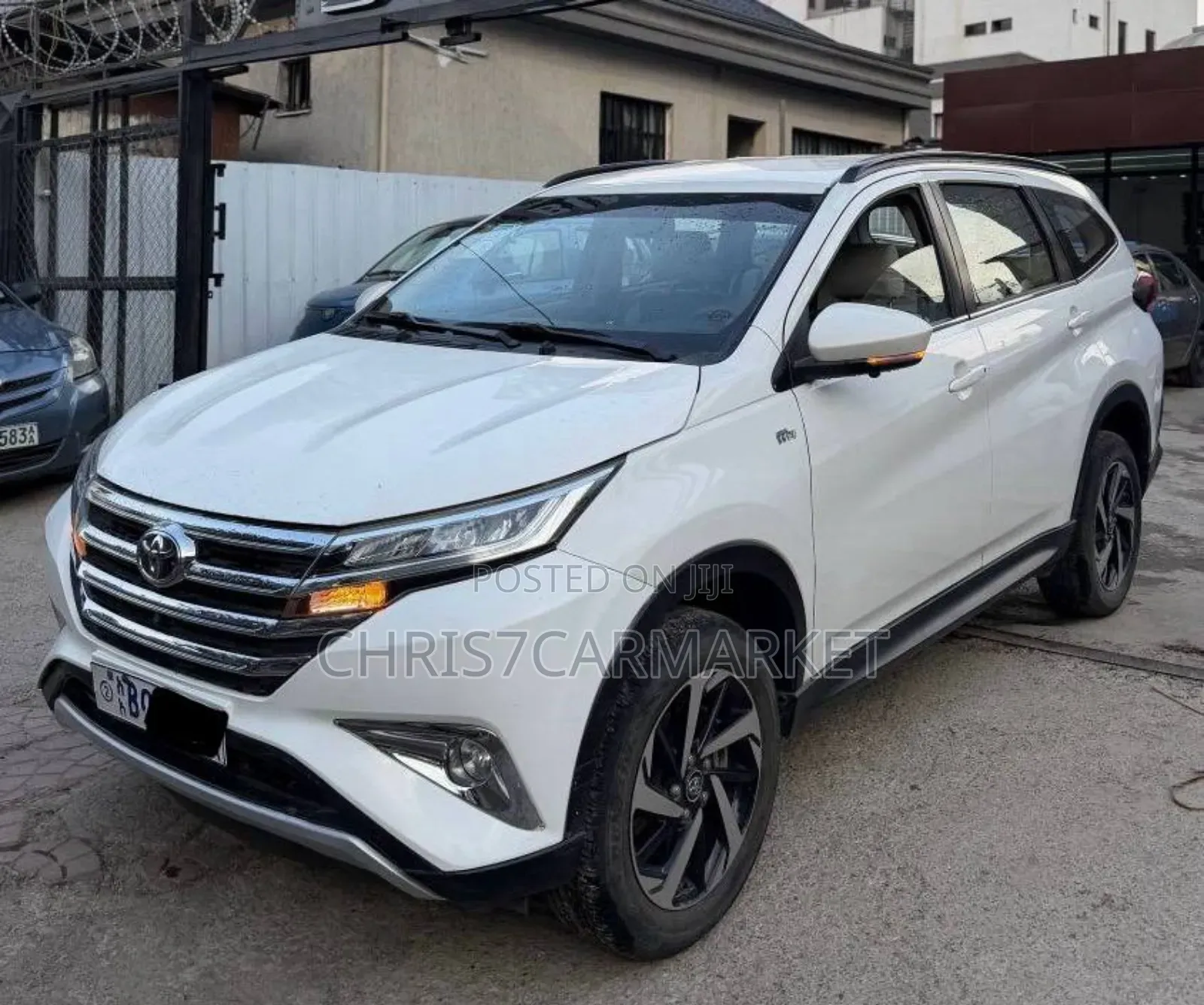 Toyota Rush 2022 White