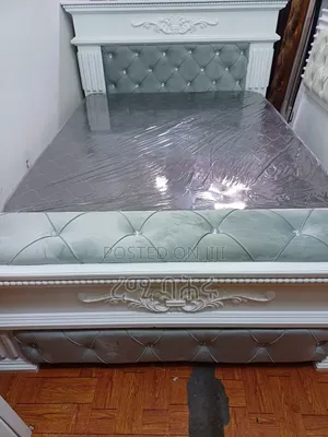 180 Brand New Bedddd Its Whiteeee