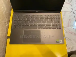 Laptop Dell Vostro DVCI310 16GB Intel Core I7 SSD 512GB