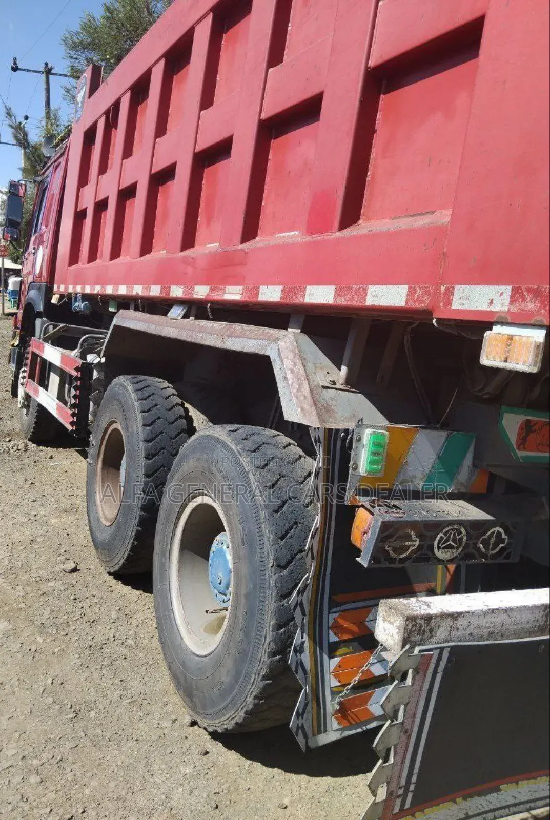 2021ሞዴል በ 336 ሲኖ ገልባጭ a-11 ጎማ:80%