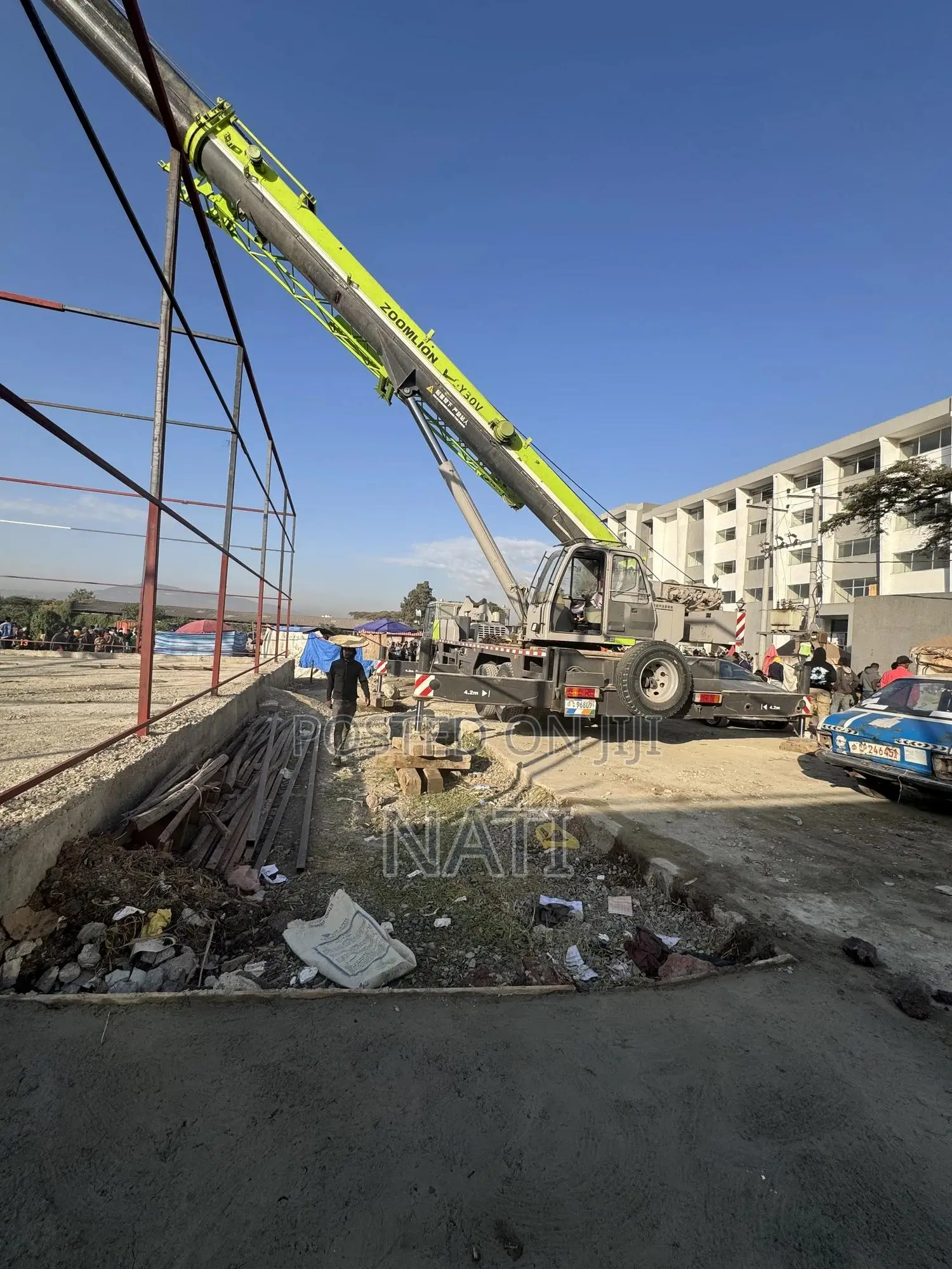 Leul Crane and Forklift Rental