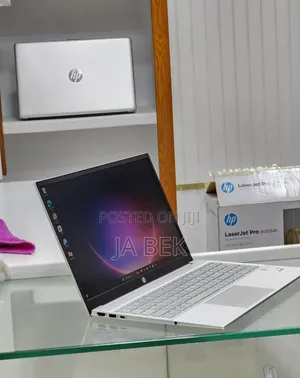 New Dell Inspiron 27 All-in-One 12GB Intel Core i7 SSD 512GB