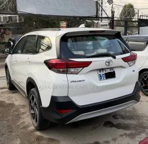 Toyota Rush 2023 White