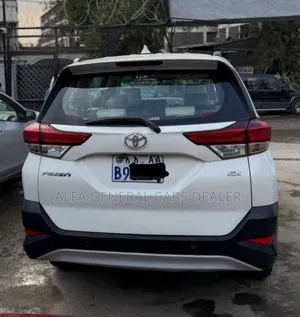 Toyota Rush 2023 White