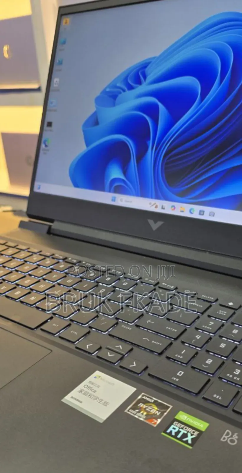 New Laptop HP Victus 15 16GB Intel Core I7 SSD 512GB