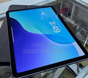 New Apple iPad Air 64 GB