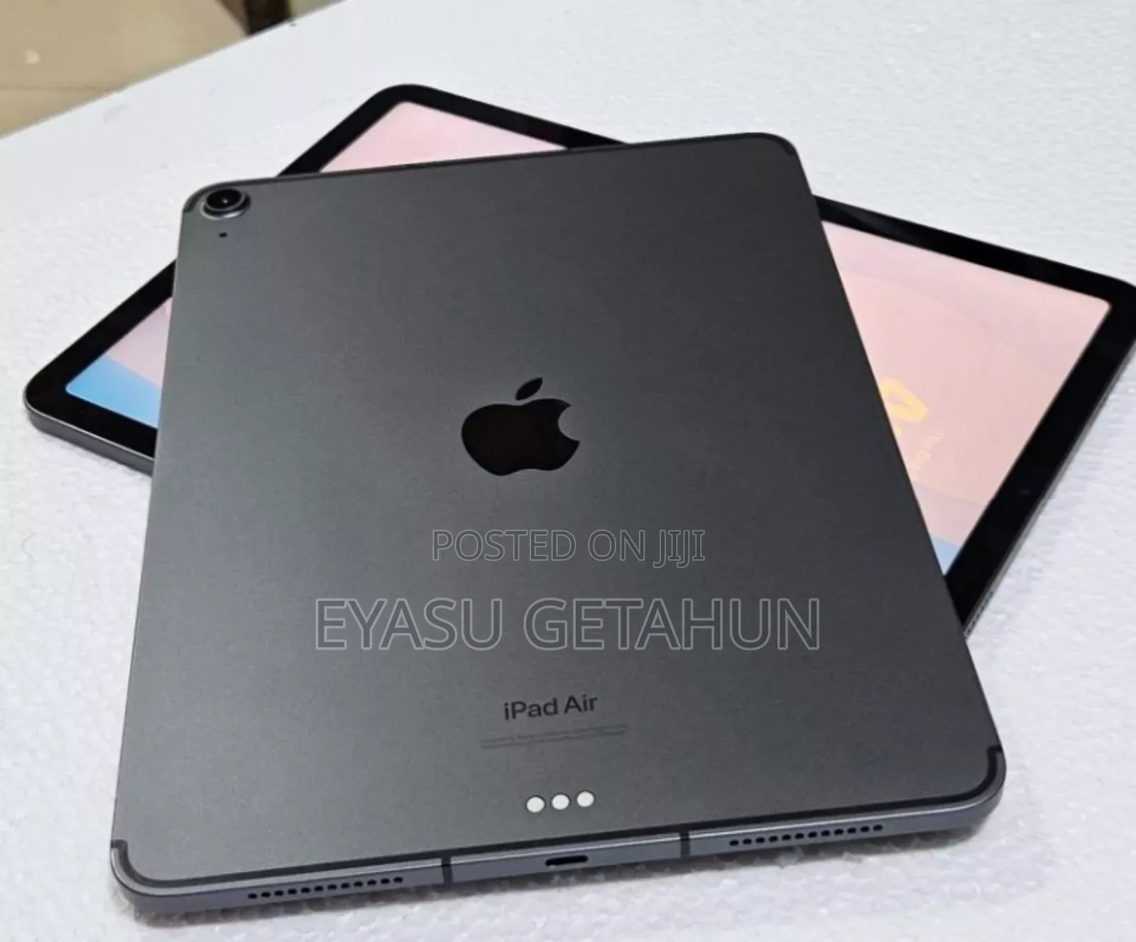 New Apple iPad Air 64 GB