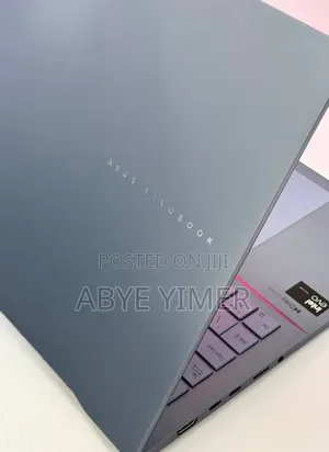 New Laptop Asus VivoBook 15 X505BA 16GB Intel Core Ultra 9 SSD 512GB