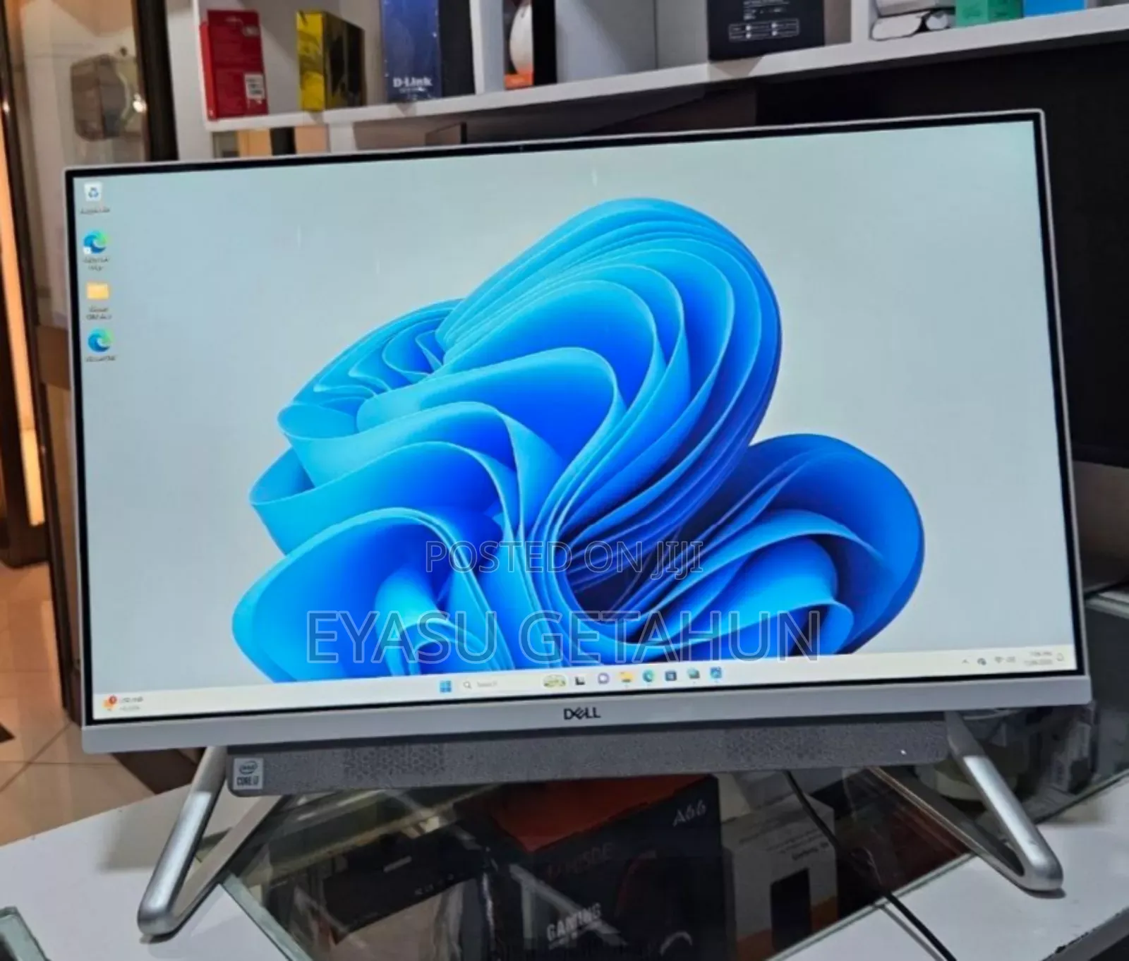 Dell Inspiron Aio (All-in-One) 27-Inch Inspiron 7790 Series