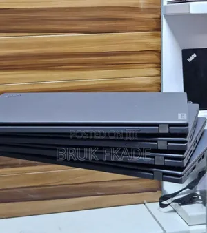 New Laptop Lenovo ThinkPad T14s G4 16GB Intel Core I5 SSD 512GB