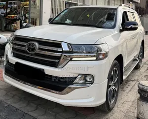 Toyota Land Cruiser 4.5 V8 TD 2020 White