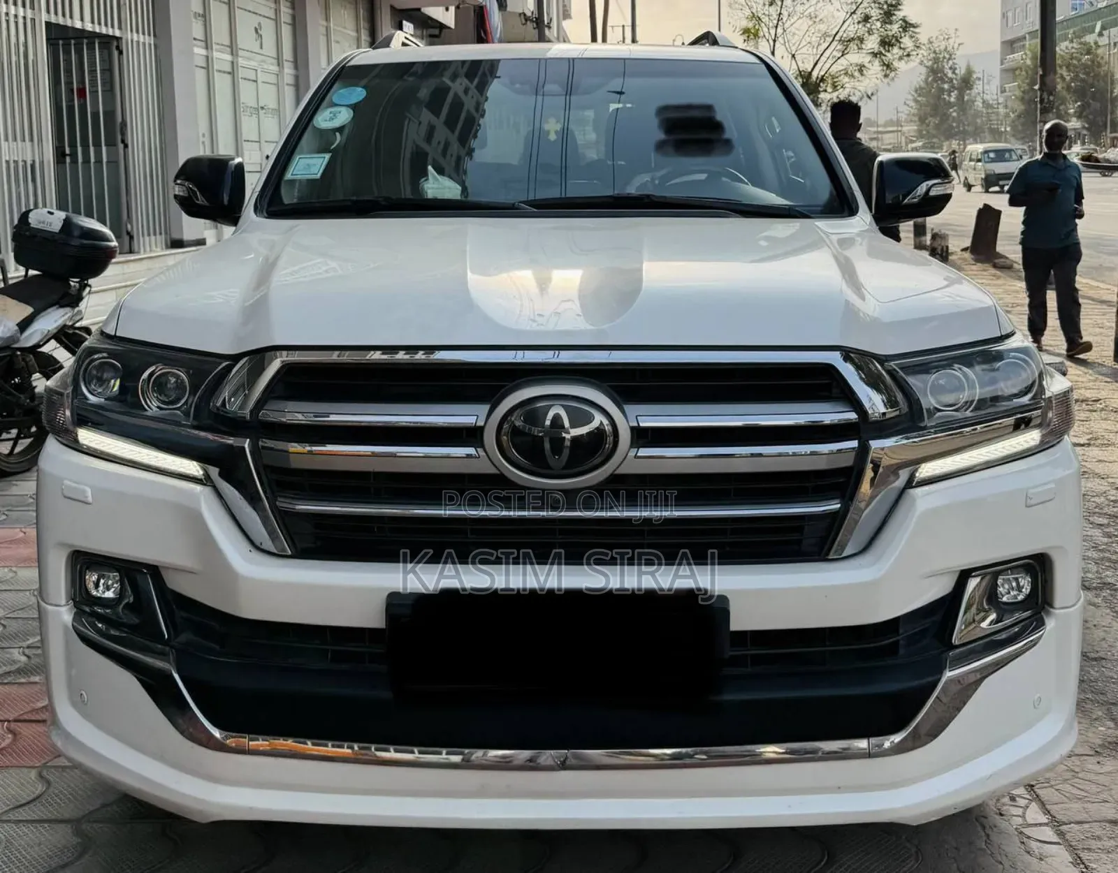 Toyota Land Cruiser 4.5 V8 TD 2020 White