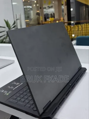New Laptop Asus TUF Gaming A16 32GB AMD Ryzen 9 SSD 512GB