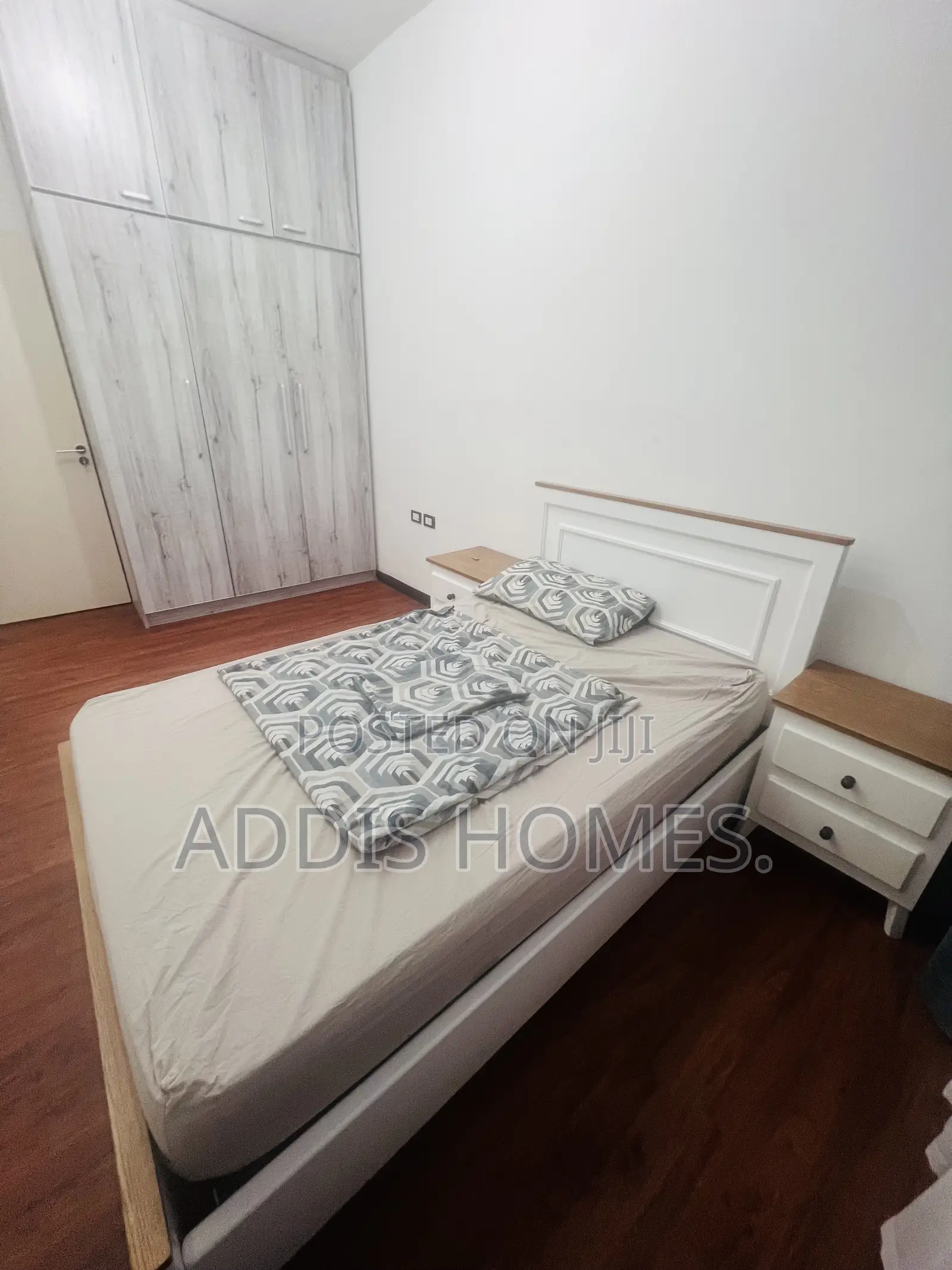 Furnished 2bdrm Apartment in Bole for rent