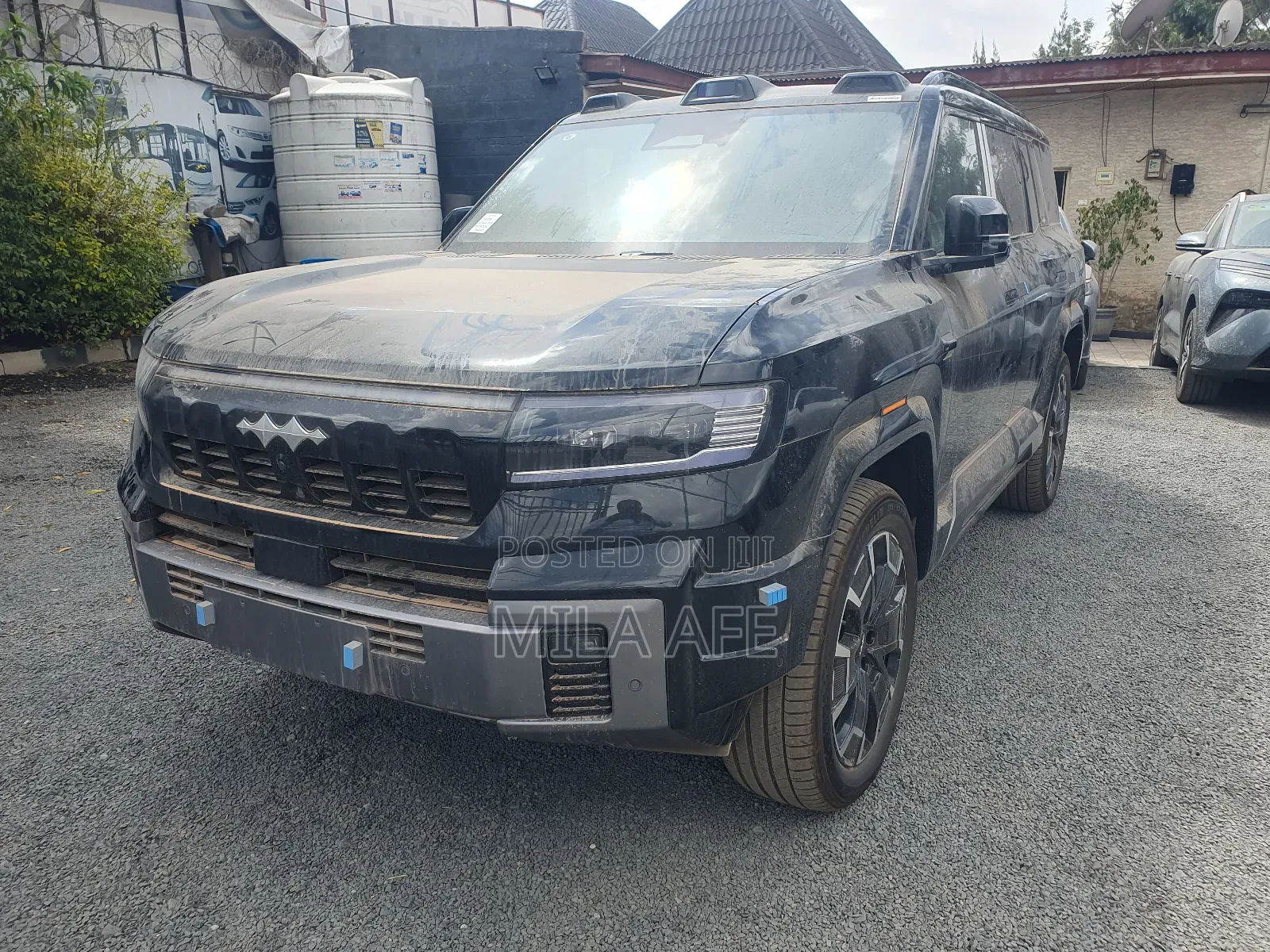 New BYD Leopard 8 2.0 Hybrid AWD 2025 Black