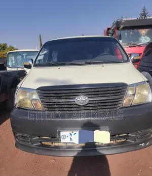 Toyota HiAce 2008 White