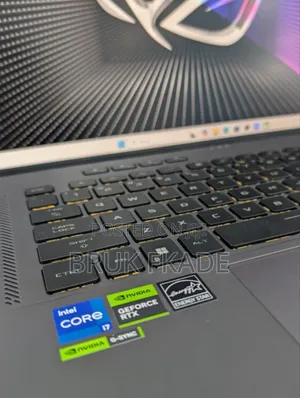 New Laptop Asus ROG Zephyrus G16 16GB Intel Core I7 SSD 512GB