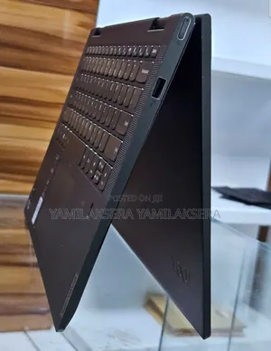 New Laptop Lenovo Yoga 7i 16GB Intel Core I5 SSD 512GB