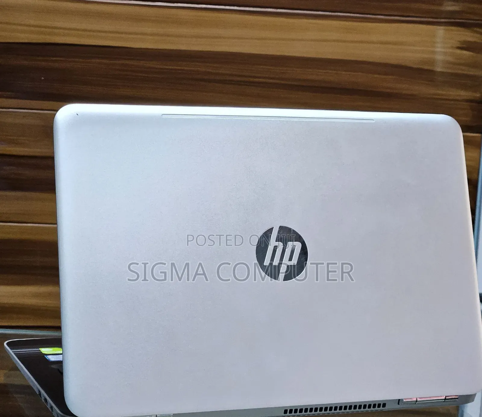 New Laptop HP Pavilion 15 8GB Intel Core I5 SSD 256GB