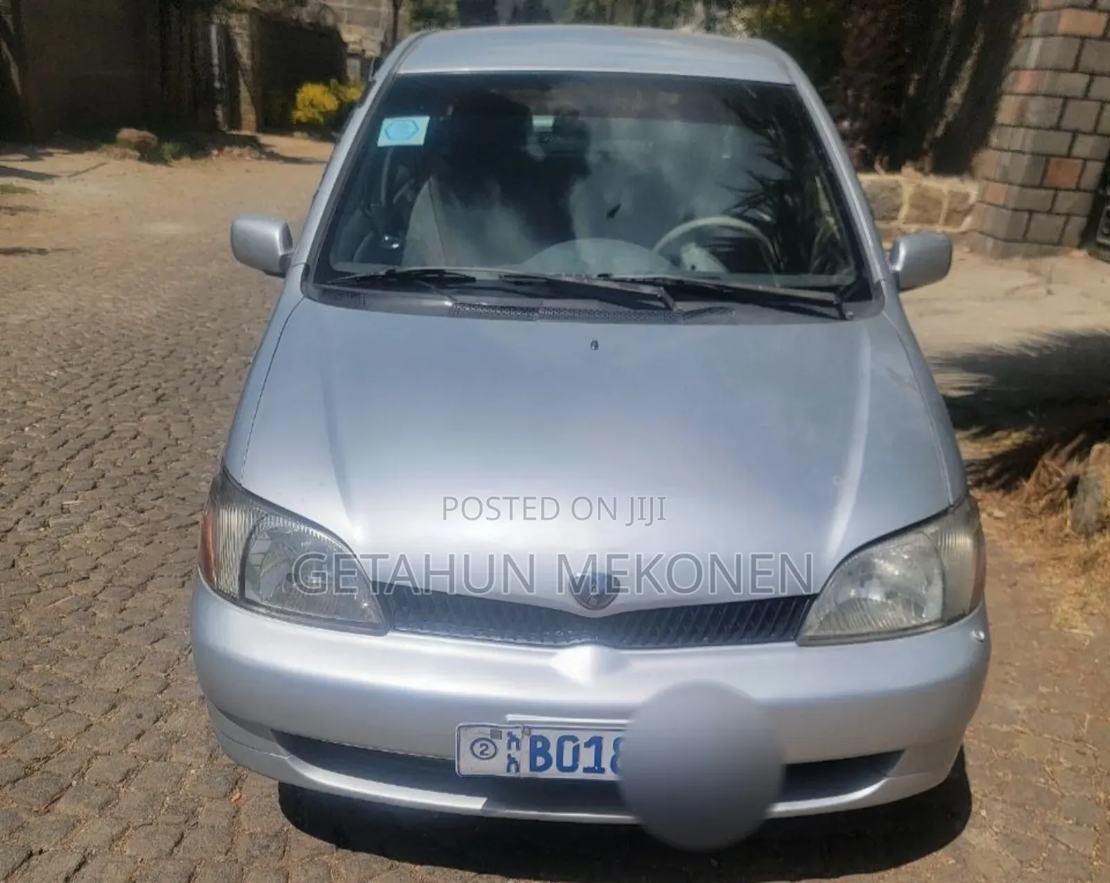 Toyota Platz 2002 Silver