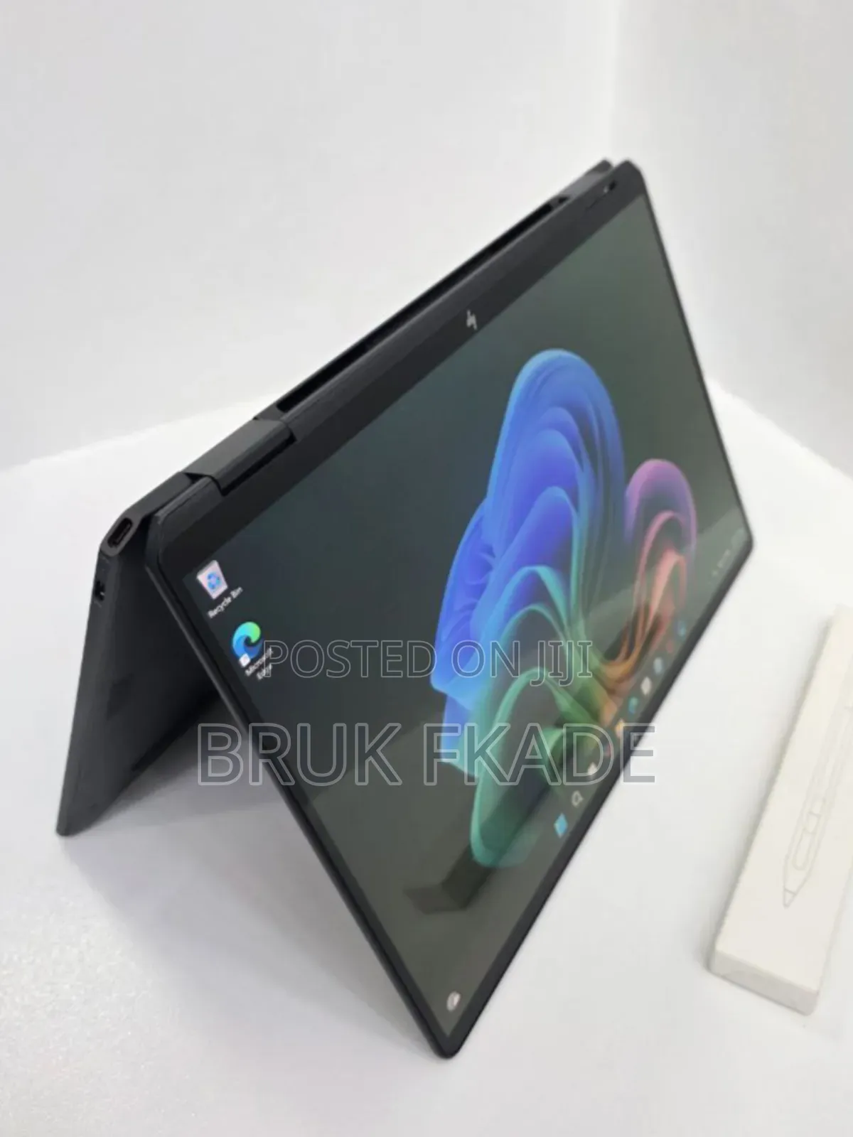 New Laptop HP OmniBook Ultra Flip 14" 32GB Intel Core Ultra 9 SSD 2T