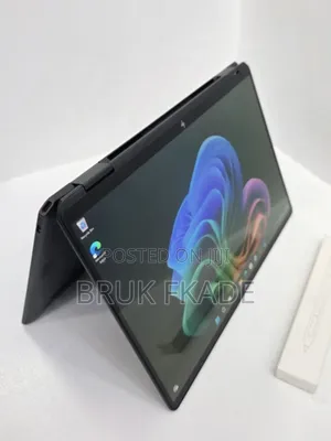New Laptop HP OmniBook Ultra Flip 14" 32GB Intel Core Ultra 9 SSD 2T