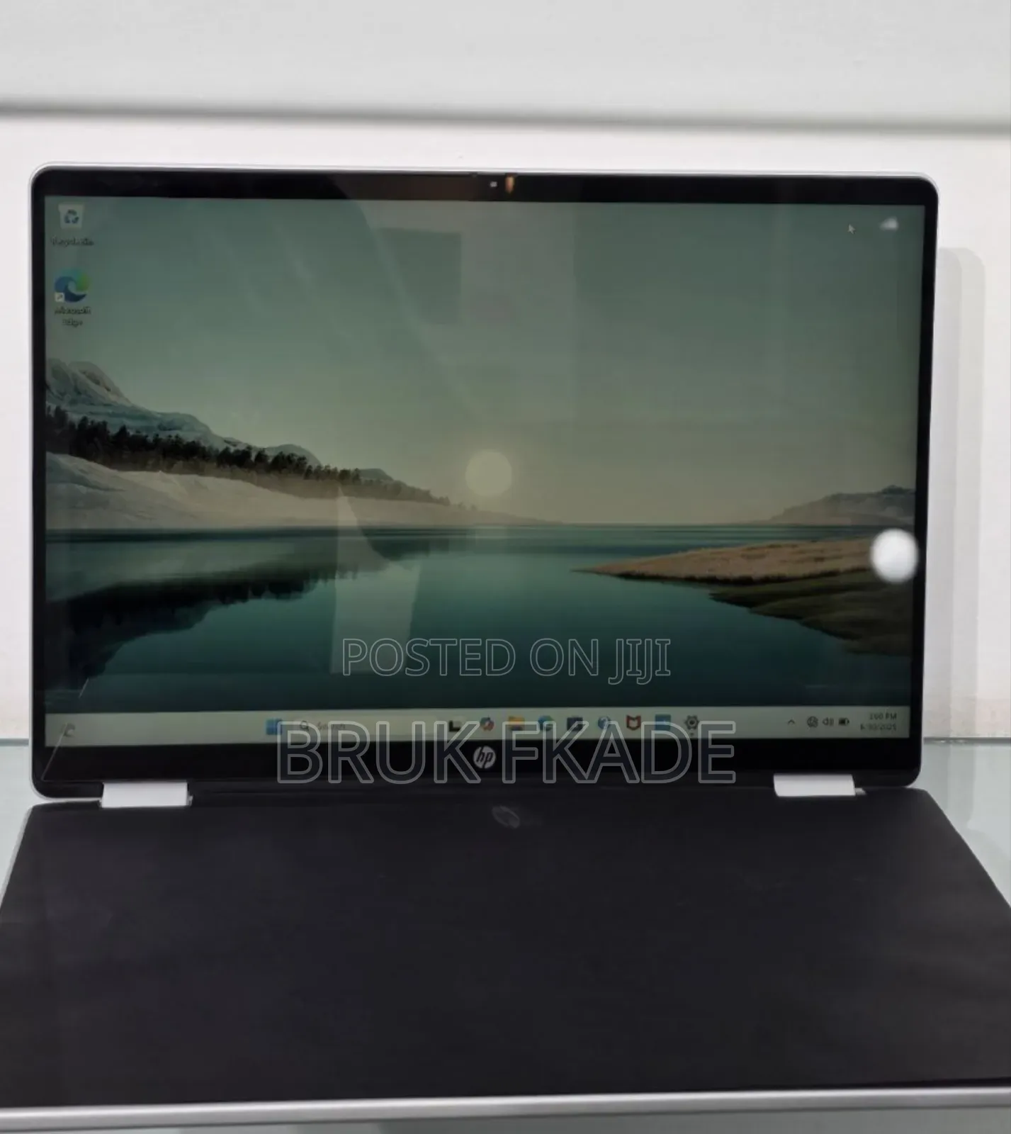 New Laptop HP OmniBook 5 Flip 16GB Intel Core 7 SSD 512GB