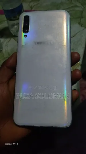Samsung Galaxy A50 128 GB White