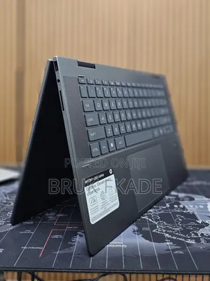 New Laptop HP Envy 15 32GB Intel Core 7 SSD 1T